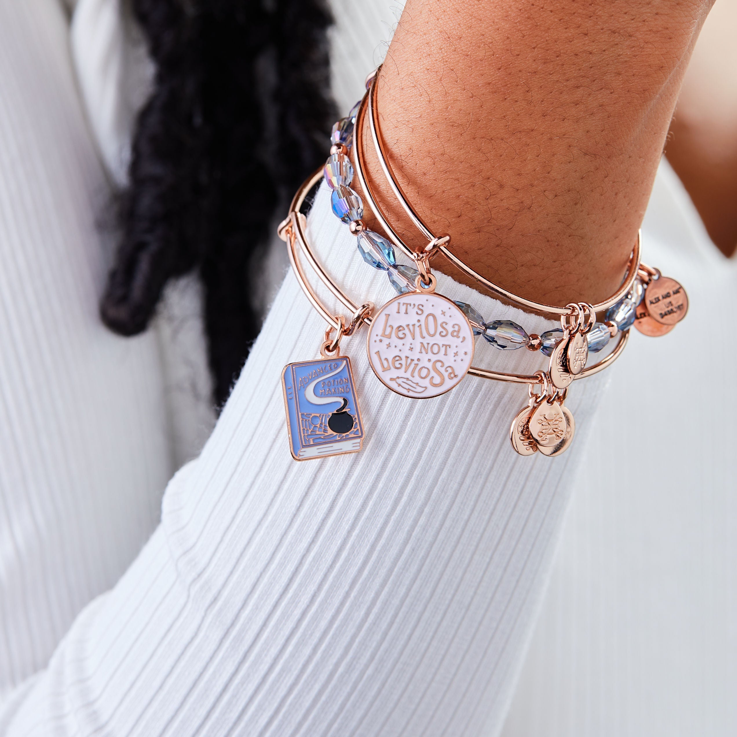 harry-potter-hermione-bangle-bracelets-set-of-3-model-AS629022SR.jpg